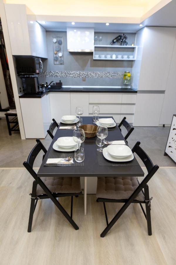 Hrodberht Ski Apartment Buşteni Exterior foto